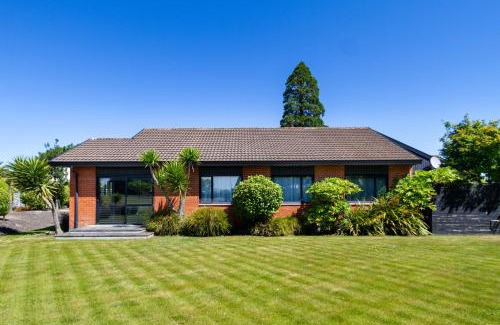 Harewood Apartamento | Families and Groups, Chch Airport, Spa Pool