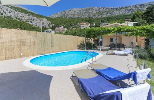 Solin Cabaña | FAMILIA Y MASCOTAS FRENDLY HOLIDAY HOME