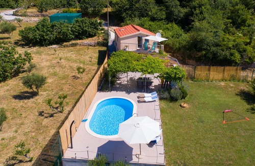 Solin Cabaña | FAMILIA Y MASCOTAS FRENDLY HOLIDAY HOME