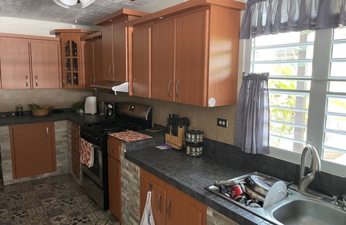 Aguadilla Pueblo Casa | Family and quiet home to vacation and rest