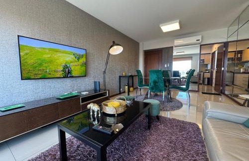 Santa Cruz Apartamento | Family Apartment WiFi Large Pool Comfortable Central