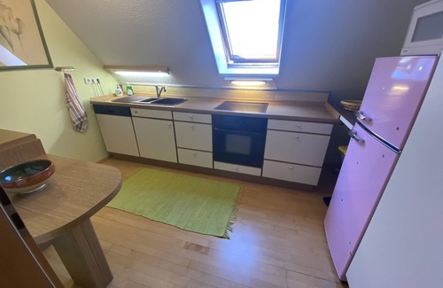 Oberasbach Apartamento | Apartamento 'Sarah' con terraza compartida, jardín compartido y Wi-Fi