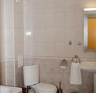 Vratsa Hotel | Family Art-Hotel Zora