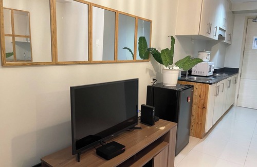 Pasay Condominio | Family / Barkada 2 tandem rooms for 6-8 pax Sea Residences Mall of Aisa