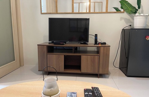 Pasay Condominio | Family / Barkada 2 tandem rooms for 6-8 pax Sea Residences Mall of Aisa