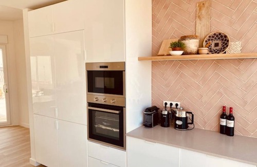 Urbanizacion Puerto de Estepona Villa | Villa familiar en la playa - Piscina privada (climatizada) - 8 pers - Estepona