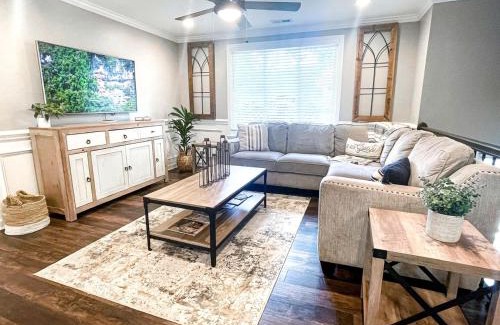 McAlpine Casa | Family Cabin with Outdoor Living Areas and Foosball Table in NC