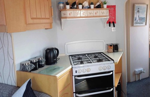 Chapel Saint Leonards Chalet De Esquí | Homely 3 bedroom caravan at Chapel st Leonard's