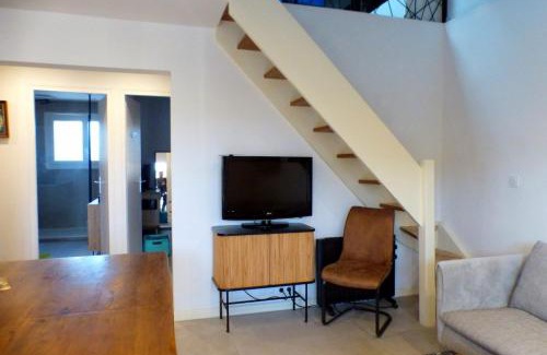 Sanary-sur-Mer Apartamento | Family cocoon near the sea