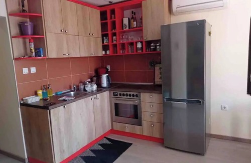 Petrovaradin Cabaña | Family cottage with Heated Pool & Vineyard views