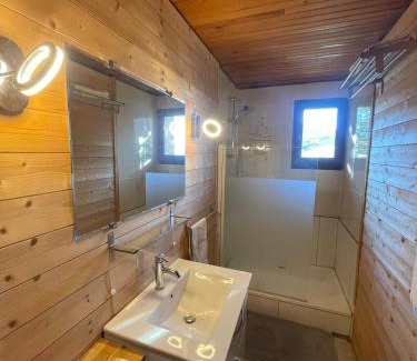 Sauto Chalet De Esquí | Family Cottage with a View