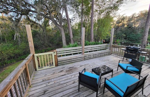 Braden River Cabaña | Family cottage with private backyard