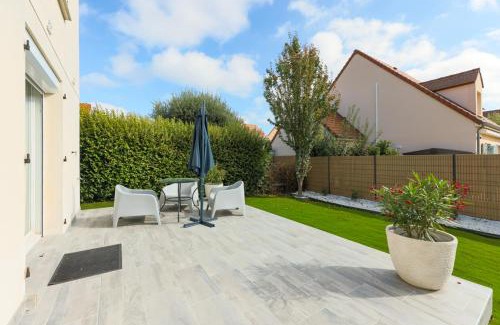 Cormeilles-en-Parisis Casa | Family Elegance - Comfort & Garden