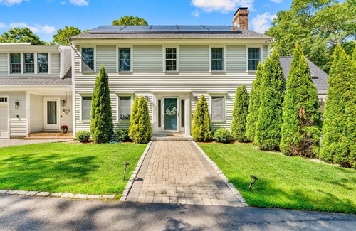 Barnstable Casa | Family Escape Luxury Retreat with Heated Pool&Firepit