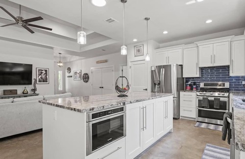 Wimberley Apartamento | Family/event Retreat Sleeps 28 Amenities Galore
