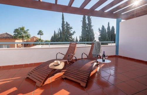 New Golden Mile Casa | Family Fairways I Spacious 4-Bedroom Townhouse Near Beach & Golf, Estepona