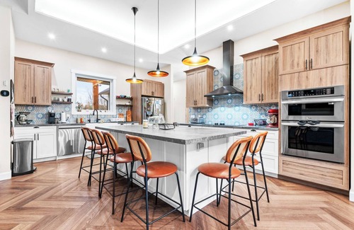 West Grey Casa | Family Farm house Resort