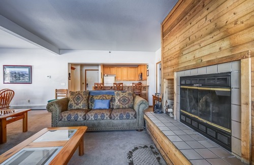 Kirkwood Condominio | "Familia favorita en el prado"