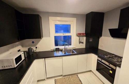 Hoe Street Apartamento | Family flat 3 beds Walthamstow