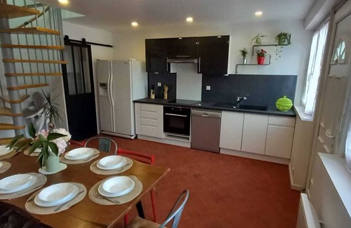 Lachapelle-sous-Gerberoy Casa | Family stopover