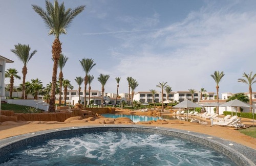 Sharm El Sheikh Complejo | Family-Friendly 5-Star Stay with Pools, Spa & Private Beach Access