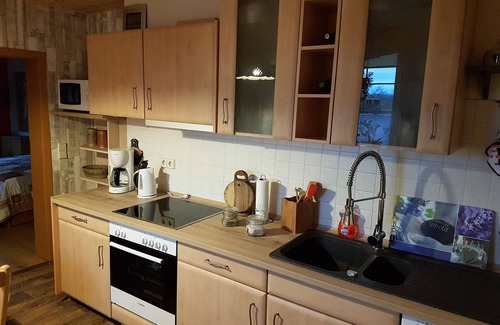 Rosenthal Apartamento | Amigo de la familia Granja, bicicleta, montaña, moto, quad, wifi, cuna