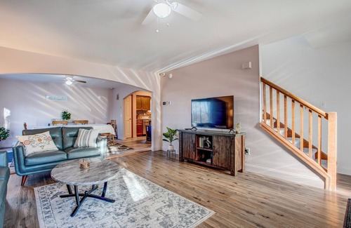 East Stroudsburg Villa | Family-Friendly | Game Room | Lake | Hot Tub | Ski