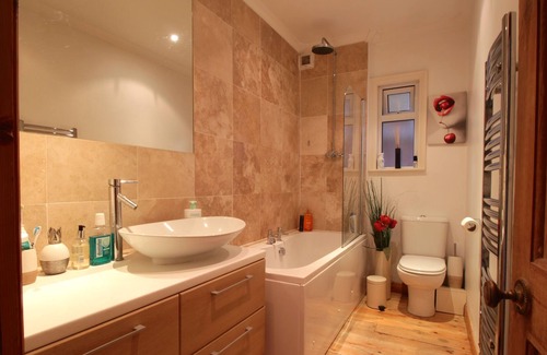 Earlsfield Apartamento | Family-Friendly 2 Bedroom Apartment With Large Garden