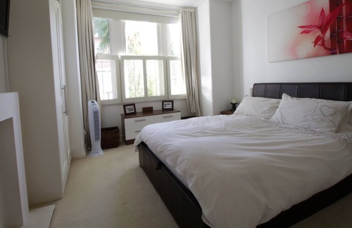 Earlsfield Apartamento | Family-Friendly 2 Bedroom Apartment With Large Garden
