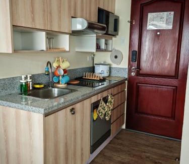 Silang Apartamento | Family-Friendly 2BR Staycation near Nuvali & Enchanted Kingdom