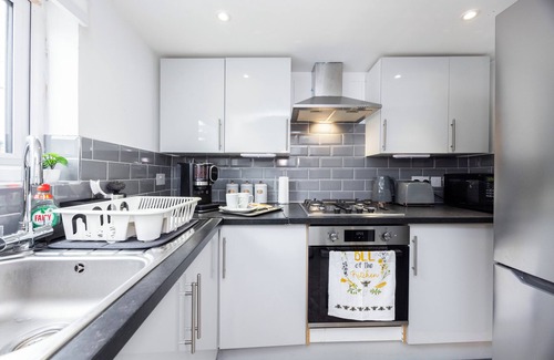 Stratford Apartamento | Family friendly 3 bedroom flat very close to Stratford!