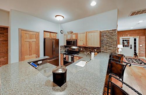 Keystone Casa | Family Friendly 3 Bedroom Vacation Rental In West Keystone Resort Along The Snake River With Pool And Hot Tub