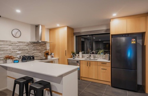 Riccarton Casa | Family-Friendly 3BR | Games Room & Patio