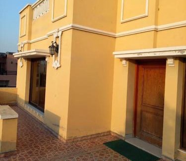Lahore Villa | Family Friendly 3BR Home DHA Phase 8 Prime location