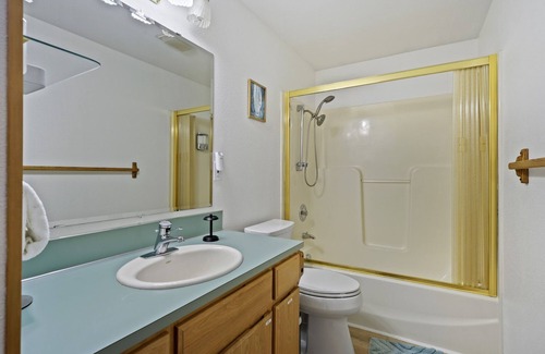 Brightwood Casa | Family friendly 3BR 2.5BA home near Sandy River