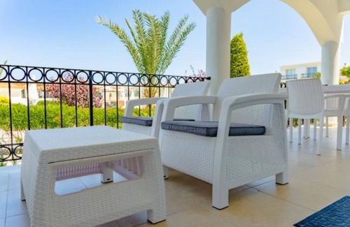 Esentepe Apartamento | Apartamento ideal para familias a pocos pasos del mar.