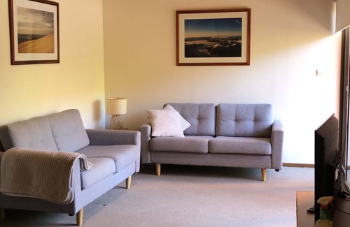 Kingston Apartamento | Family friendly apartment 5 min drive to Canberra City