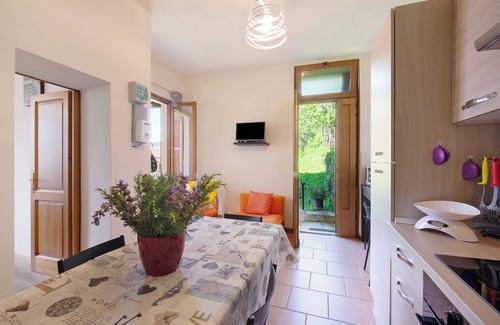 Bellano Apartamento | Apartamento familiar "Castagno 2" con vistas al lago, terrazas privadas y Wi-Fi