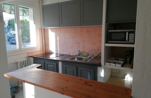 Riou - Petit Juas - Av de Grasse Apartamento | Apartamento ideal para familias e