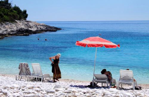 Krizna luka Apartamento | Family-friendly apartments with swimming pool Hvar - 24484