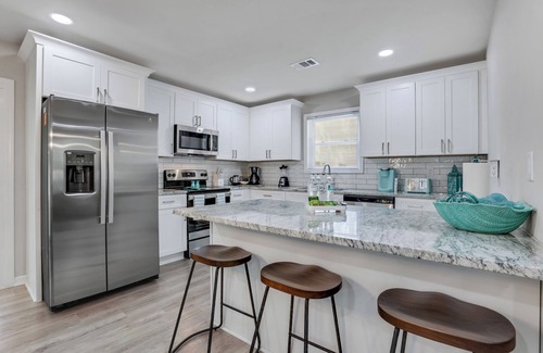 Church Street Casa | Family-Friendly Atlanta Home Near Airport with Patio, Backyard & EV Charger