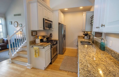 Michigan City Casa | Family friendly, Beachwalk Resort Cottage w/Golf Cart