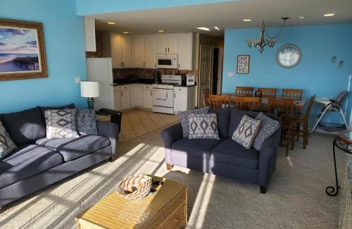 Wildwood Casa | Family Friendly Beach Block Ocean View 3 BR, 2 BA, Condo near Wildwood Crest and Convention Center