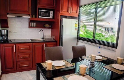 Rayong Cabina | Family-friendly | Boule court | WiFi | Gym