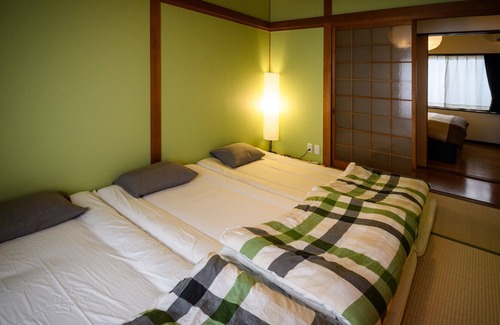 Sakyo Ward Casa | Family Townhouse boutique para familias en zona tranquila con bicicletas
