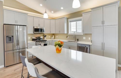 Brookings Casa | Family-Friendly Brookings Home 3 Mi to Downtown!