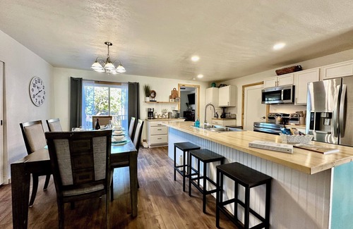 Crescent City North Casa | Family friendly coastal house. Pet Friendly, Big screen tv's in every room!