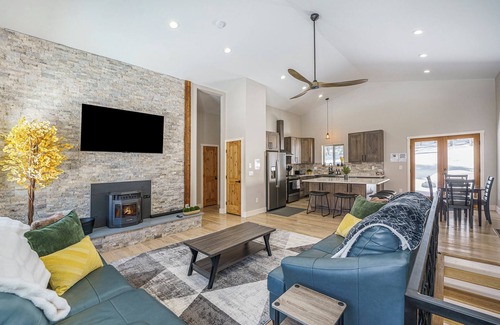 Saint Mary's Cabina | Family-Friendly Cabin Escape
