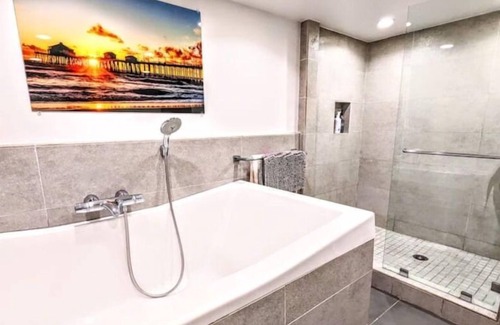 University Heights Casa | Family Friendly Canyon Home W/ Pool & Jacuzzi