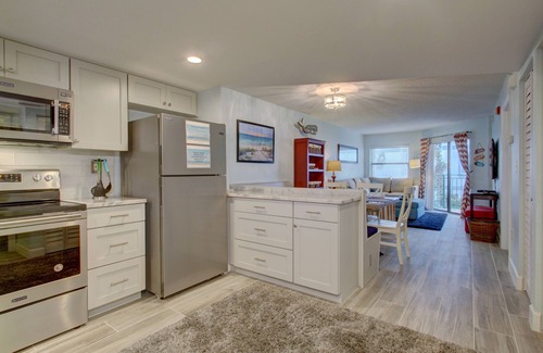 Belle Vista Condominio | Paraíso para familias en el Golfo! No hay calles para cruzar! Tarifas especiales ahora!